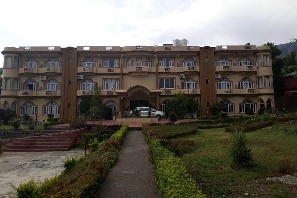 Imperial Clarks Inn Dharamshala Exterior foto